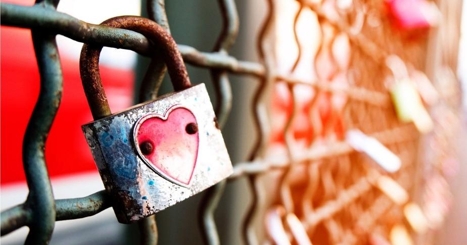 How customer testimonials help persuade