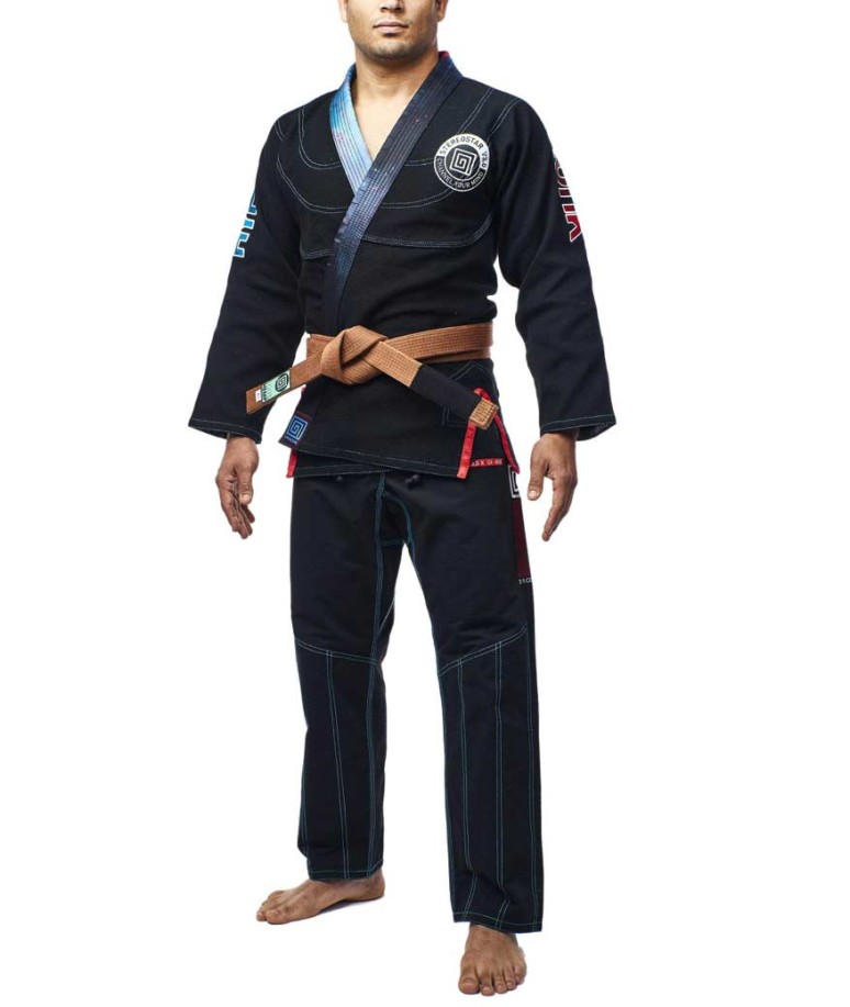 A man poses in a black Hypnotik gi, the Stereostar V3.